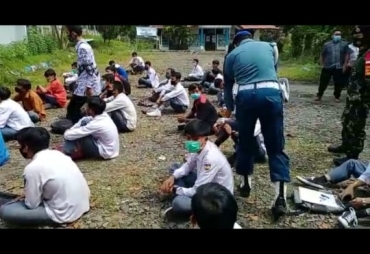 Ops Yustisi Personil Gabungan Pantau Penerapan Prokes Covid-19