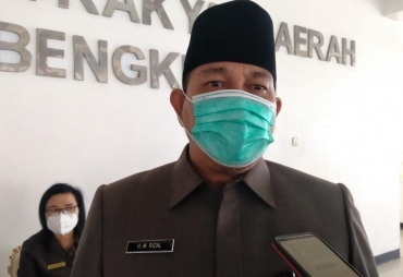 Sekwan Beberkan 4 Nama Mantan Dewan yang Belum Kembalikan Mobnas