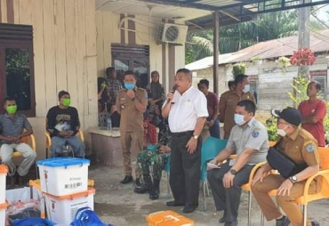 Plh Bupati Labuhanbatu Tinjau Tiga Rumah yang Dilanda Kebakaran