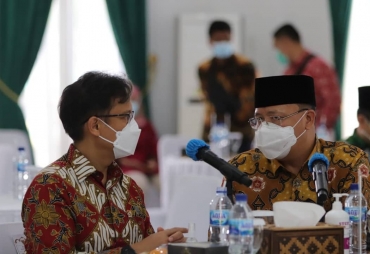 Siap Akomodir Pengembangan RSKJ Menkes Budi Kagumi Komitmen Pembangunan Rohidin