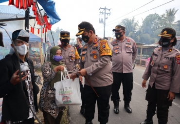 Jaga Kondusifitas Kamtibnas Kapolres Batu Bara Kunjungi Pesta Tapai