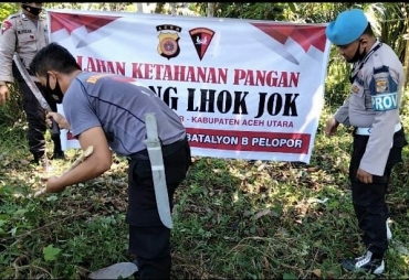 Putus Mata Rantai Covid-19 Polda Aceh Gelar Bakti Sosial