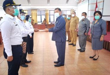 Bupati Karo Serahkan 83 SK PPPK  dan 2 Calon ASN STTD TA 2020