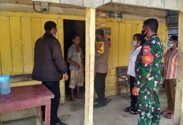 Polri-TNI Bersama Petugas Kesehatan Lakukan Himbauan dan Pengecekan Kesehatan