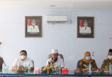 Berkunjung ke Dinkes dan RSHD Walikota : Harus Senyum Saat Melayani Masyarakat