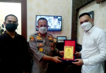 Kapolres Belawan Terima Penghargaan Terbaik Sejajaran Poldasu