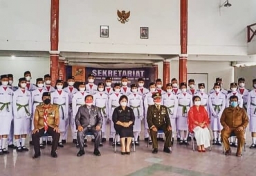 Bupati Karo Kukuhkan 65  Paskibraka