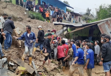 9 Korban Longsor Laubawang Ditemukan Berikut Identitasnya