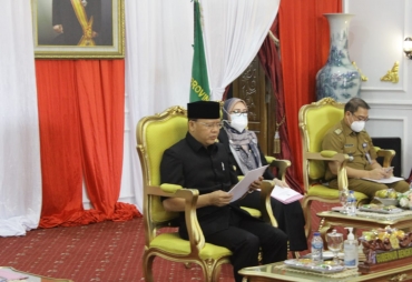 Gubernur Rohidin Sampaikan Nota Penjelasan APBD-P Dewan Setujui Pembahasan