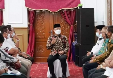 Gubernur Rohidin Terima Audiensi Panitia Muswil KAHMI