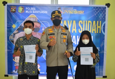 Kapolres Muba Lakukan Pengecekan Vaksinasi Go To School