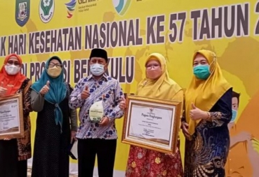 Tertinggi Soal Vaksin Satgas Covid-19 Kota Bengkulu Raih Penghargaan Dari Gubernur
