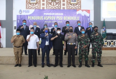 "Deadline" Gubernur Rohidin Untuk Asprov PSSI : Susun Program Latihan Hingga Kompetisi Berjenjang