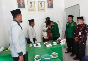 Jalin Silaturahmi Bersama MUI Batubara Darwin Akan Perjuangkan Pembangunan Kantor