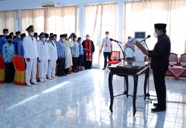 Lantik Pejabat Eselon IV Bupati Minta ASN Kerja Maksimal