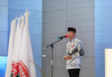 Arti Penting Seorang Guru di Mata Gubernur Rohidin