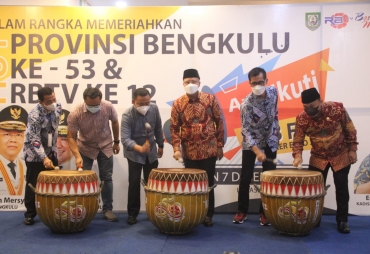 Gubernur Rohidin: Job Fair Jembatan Masuk Dunia Kerja secara Terbuka