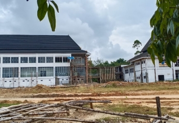 Senilai 14 Miliar Lebih Pekerjaan Lanjutan Gedung DPRD Tidak Tepat Waktu