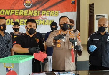 Polisi Tangkap Dua Begal Berpistol di Demak