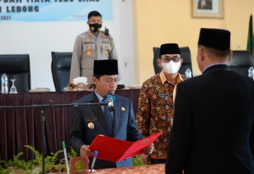 Pelantikan Direktur Perusahaan Daerah Air Minum ( PDAM ) 