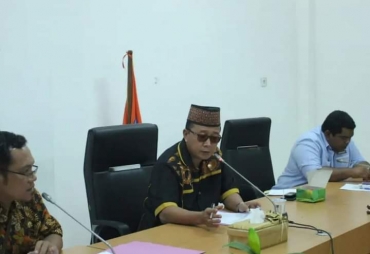 Asisten II Bidang Ekonomi Pembangunan Bahas Verifikasi Penyerahan PSU dalam Rapat 