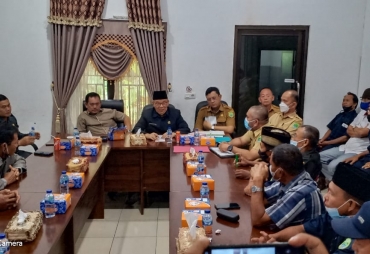 Honor Belum Dibayar DPRD PALI Fasilitasi Diskusi Publik RT/RW Dengan Pemerintah 