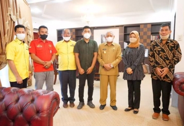Bupati Asahan Terima Kunjungan Dua Anak Berprestasi