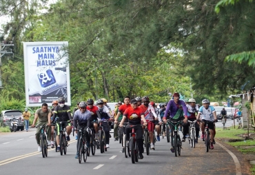 Gubernur Gowes Bareng Forkopimda pada HUT Korem 041/Gamas