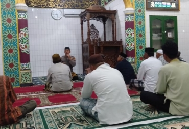 Personel Polres Asahan Ajak Jamaah Ikuti Vaksinasi Covid-19