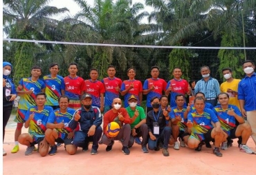 Pembukaan Turnamen Volly Bupati BS Tetap Ingatkan ProKes