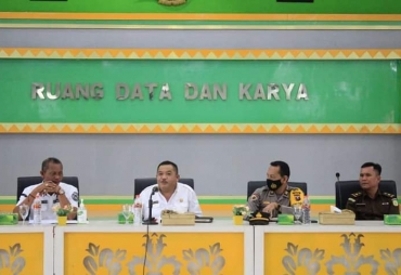 Sekdakab Labuhanbatu Buka Rapat Persiapan Pembentukan Tim Safari Ramadhan