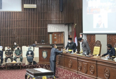 Raperda Rencana Perlindungan dan Pengelolaan Lingkungan Hidup Disetujui Jadi Perda