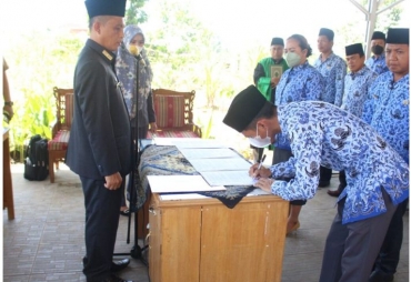 Pelantikan Pejabat Di Lingkungan Pemerintahan Kabupaten Bengkulu Tengah
