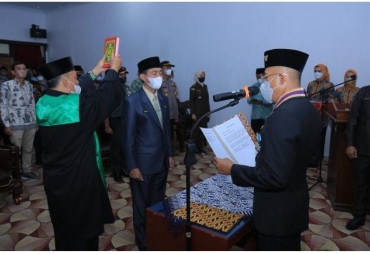 Pelantikan Sesda Definitif Oleh Bupati Bengkulu Selatan