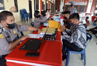 Putra Putri Deli Serdang Antusias Ikuti Pendaftaran Online Anggota Polri 