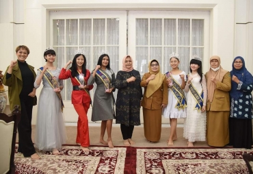 Ketua TP PKK Sumut Apresiasi Peserta Kontes Kecantikan Miss Global Internasional