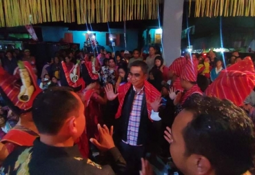 Wabup Karo Bersama Ketua TP PKK Karo Hadiri Pesta Tahunan (Foto : Diskominfo Karo)