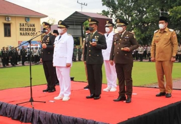 Bupati Labuhanbatu Jadi Inspektur Upacara Pada HUT Bhayangkara