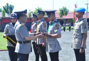 Kapolda Sumut Lantik 361 Personel Bintara SPN Hinai