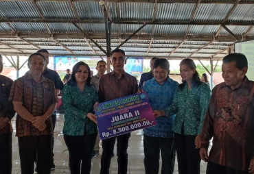 Pemkab Karo Sampaikan Apresiasi Desa Semangat (Foto : Rekro)