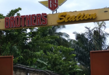 Gerbang Masuk Brother Station (Foto : JS)