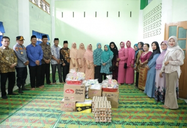 Ketua TP PKK Asahan Gelar Bakti Sosial