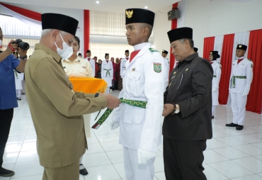 Bupati Kukuhkan Paskibraka Kabupaten Asahan Tahun 2022