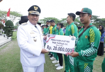 Pemkab Asahan Serahkan Tali Kasih Kepada Atlet Berprestasi di PON Papua