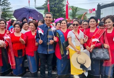 Wabup Karo Hadiri Parade dan Gebyar Berkebaya