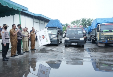 Bupati Asahan Lepas Logistik Pilkades Serentak Bergelombang