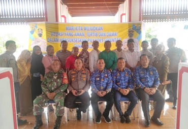 Kapolsek Lima Puluh AKP Rusdi saat melaksanakan rakor bersama Forkopimcam (foto: istimewa)