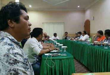 Rapat Persiapan Pernikahan Putri Presiden 