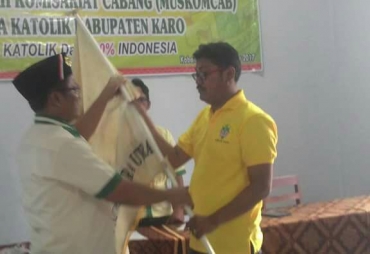 Penyerahan Bendera Dalam Muscab 