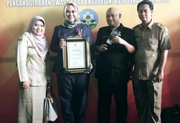 Karawang Sabet Penghargaan Swatisaba Wibera